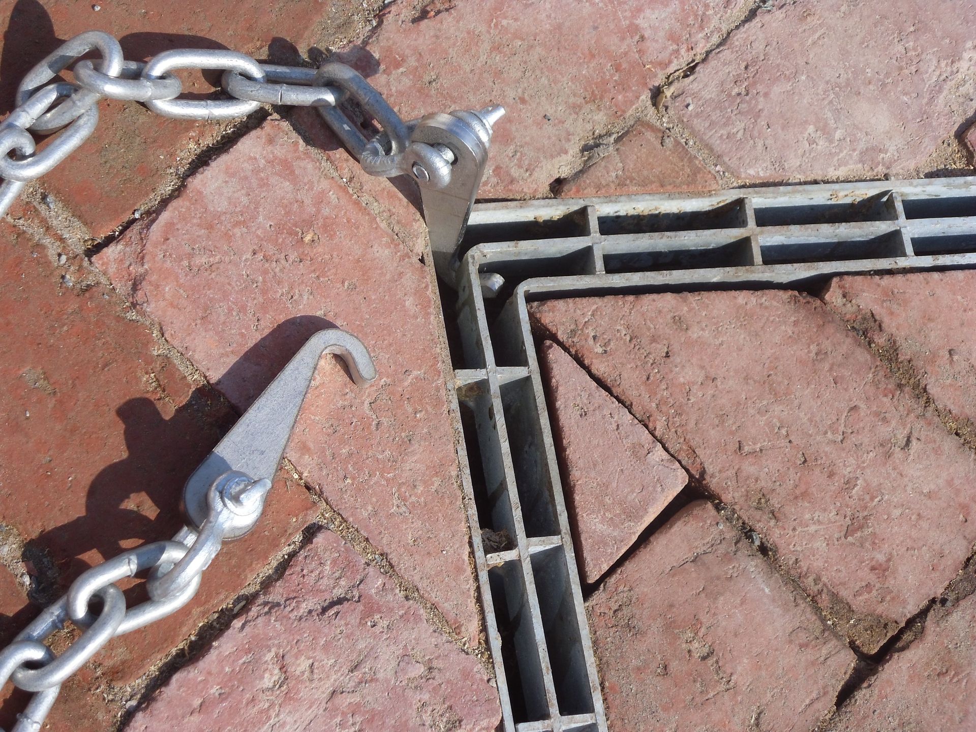 hidden drain access cover